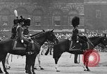 Image Cérémonie d'anniversaire avec vue sur le roi George V London England Royaume-Uni, 1930, de la seconde 54 séquences d'archives historiques vidéo 65675046576
