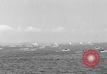 Standbild Harold Vanderbilt Segel boot Benutzer im Unternehmen Glen Cove New York USA, 1930, aus Sekunde 26 historischem Filmmaterial Videoclip 65675046577
