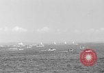 Standbild Harold Vanderbilt Segel boot Benutzer im Unternehmen Glen Cove New York USA, 1930, aus Sekunde 28 historischem Filmmaterial Videoclip 65675046577