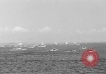 Standbild Harold Vanderbilt Segel boot Benutzer im Unternehmen Glen Cove New York USA, 1930, aus Sekunde 31 historischem Filmmaterial Videoclip 65675046577