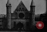 Standbild Königin Wilhelmina Den Haag Niederlande, 1930, aus Sekunde 14 historischem Filmmaterial Videoclip 65675046590