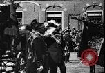 Standbild Königin Wilhelmina Den Haag Niederlande, 1930, aus Sekunde 43 historischem Filmmaterial Videoclip 65675046590