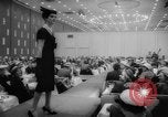 Standbild fashion parade Toronto Ontario Kanada, 1958, aus Sekunde 36 historischem Filmmaterial Videoclip 65675046601