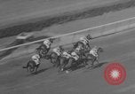 Image course de chevaux Elmont New York USA, 1958, de la seconde 21 séquences d'archives historiques vidéo 65675046608