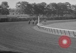 Image course de chevaux Elmont New York USA, 1958, de la seconde 41 séquences d'archives historiques vidéo 65675046608