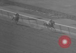 Image course de chevaux Elmont New York USA, 1958, de la seconde 51 séquences d'archives historiques vidéo 65675046608