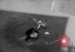 Immagine di Mondo di Baseball gioco della serie 7 Saint Louis Missouri USA, 1964, secondo 29 filmato di repertorio 65675046611