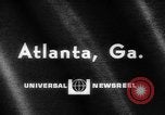 Immagine di Atlanta Braves squadra di baseball in parata sulla Peachtree Street Atlanta Georgia USA, 1966, secondo 5 filmato di repertorio 65675046621