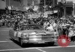Immagine di Atlanta Braves squadra di baseball in parata sulla Peachtree Street Atlanta Georgia USA, 1966, secondo 17 filmato di repertorio 65675046621