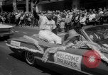 Immagine di Atlanta Braves squadra di baseball in parata sulla Peachtree Street Atlanta Georgia USA, 1966, secondo 21 filmato di repertorio 65675046621