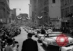 Immagine di Atlanta Braves squadra di baseball in parata sulla Peachtree Street Atlanta Georgia USA, 1966, secondo 27 filmato di repertorio 65675046621