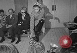 Standbild Rudi Gernreich New York City USA, 1967, aus Sekunde 17 historischem Filmmaterial Videoclip 65675046626