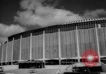 Standbild Die neue Astrodome in Houston Texas Houston Texas USA, 1965, aus Sekunde 16 historischem Filmmaterial Videoclip 65675046629