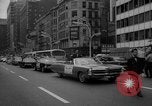 Standbild World Premier Chicago Illinois USA, 1965, aus Sekunde 7 historischem Filmmaterial Videoclip 65675046633
