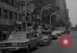 Standbild World Premier Chicago Illinois USA, 1965, aus Sekunde 17 historischem Filmmaterial Videoclip 65675046633