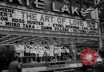 Standbild World Premier Chicago Illinois USA, 1965, aus Sekunde 22 historischem Filmmaterial Videoclip 65675046633