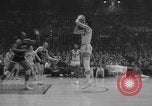 Image Les champions de basket-ball 1962 Cincinnati College United States USA, 1962, de la seconde 6 séquences d'archives historiques vidéo 65675046641