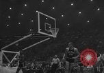 Image Les champions de basket-ball 1962 Cincinnati College United States USA, 1962, de la seconde 9 séquences d'archives historiques vidéo 65675046641