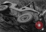 Image soldats tombés dans une embuscade en Corée du Sud, 1963, de la seconde 14 séquences d'archives historiques vidéo 65675046643