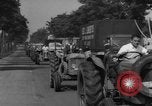 Standbild belgische Bauern Le MONS BELGIEN, 1963, aus Sekunde 16 historischem Filmmaterial Videoclip 65675046644
