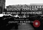 Standbild sowjetischen May Day Feier am Ende der Zweiten Weltkrieg Leningrad Russland Sowjetunion, 1945, aus Sekunde 28 historischem Filmmaterial Videoclip 65675046647