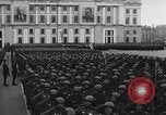 Standbild sowjetischen May Day Feier am Ende der Zweiten Weltkrieg Leningrad Russland Sowjetunion, 1945, aus Sekunde 50 historischem Filmmaterial Videoclip 65675046647