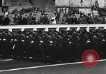 Standbild May Day Feier Kiew Ukraine, 1946, aus Sekunde 11 historischem Filmmaterial Videoclip 65675046648