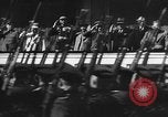 Standbild May Day Feier Kiew Ukraine, 1946, aus Sekunde 21 historischem Filmmaterial Videoclip 65675046648