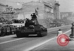 Standbild May Day Feier Kiew Ukraine, 1946, aus Sekunde 46 historischem Filmmaterial Videoclip 65675046648