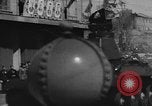Standbild May Day Feier Kiew Ukraine, 1946, aus Sekunde 48 historischem Filmmaterial Videoclip 65675046648