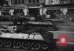 Standbild May Day Feier Kiew Ukraine, 1946, aus Sekunde 53 historischem Filmmaterial Videoclip 65675046648