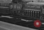 Standbild May Day Feier Moskau Russland Sowjetunion, 1946, aus Sekunde 4 historischem Filmmaterial Videoclip 65675046650