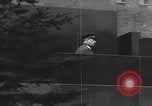 Standbild May Day Feier Moskau Russland Sowjetunion, 1946, aus Sekunde 33 historischem Filmmaterial Videoclip 65675046650