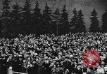 Standbild May Day Feier Moskau Russland Sowjetunion, 1946, aus Sekunde 43 historischem Filmmaterial Videoclip 65675046650