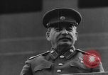 Standbild May Day Feier Moskau Russland Sowjetunion, 1946, aus Sekunde 60 historischem Filmmaterial Videoclip 65675046650