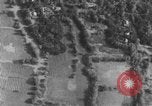 Standbild Air Strike Vietnam, 1966, aus Sekunde 7 historischem Filmmaterial Videoclip 65675046651