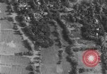 Standbild Air Strike Vietnam, 1966, aus Sekunde 8 historischem Filmmaterial Videoclip 65675046651