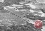 Standbild Air Strike Vietnam, 1966, aus Sekunde 17 historischem Filmmaterial Videoclip 65675046651