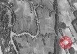 Standbild Air Strike Vietnam, 1966, aus Sekunde 46 historischem Filmmaterial Videoclip 65675046651
