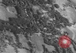 Standbild Air Strike Vietnam, 1966, aus Sekunde 50 historischem Filmmaterial Videoclip 65675046651