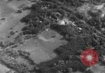 Standbild Air Strike Vietnam, 1966, aus Sekunde 59 historischem Filmmaterial Videoclip 65675046651