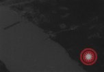 Standbild Air Strike Vietnam, 1966, aus Sekunde 18 historischem Filmmaterial Videoclip 65675046652