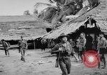 Immagine di Danni dovuti a sgranare Il Vietnam, 1962, secondo 9 filmato di repertorio 65675046658