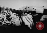 Immagine di Danni dovuti a sgranare Il Vietnam, 1962, secondo 37 filmato di repertorio 65675046658