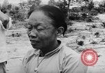 Immagine di Danni dovuti a sgranare Il Vietnam, 1962, secondo 47 filmato di repertorio 65675046658