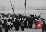 Immagine di Danni dovuti a sgranare Il Vietnam, 1962, secondo 61 filmato di repertorio 65675046658