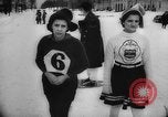 Standbild Winter Sport United States USA, 1946, aus Sekunde 45 historischem Filmmaterial Videoclip 65675046677