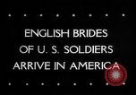 Immagine di British spose di guerra New York United States USA, 1946, secondo 3 filmato di repertorio 65675046678