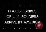 Immagine di British spose di guerra New York United States USA, 1946, secondo 5 filmato di repertorio 65675046678