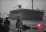 Immagine di British spose di guerra New York United States USA, 1946, secondo 29 filmato di repertorio 65675046678